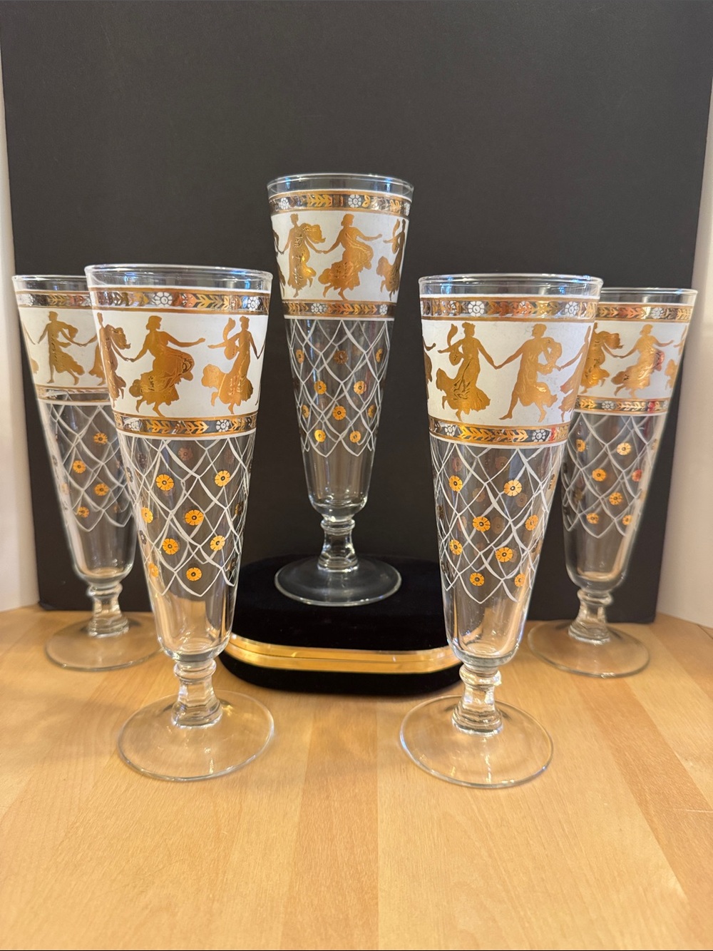 VTG set of 5 Greek Goddess footed Pilsner beer glasses w/22k & white floral des